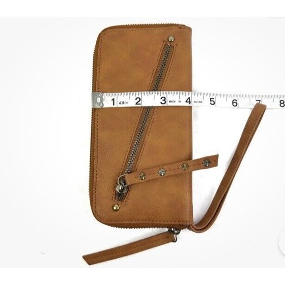 NEW Free People Brown Distressed Vegan Leather Wallet Wristlet - Picture 7 of 8
